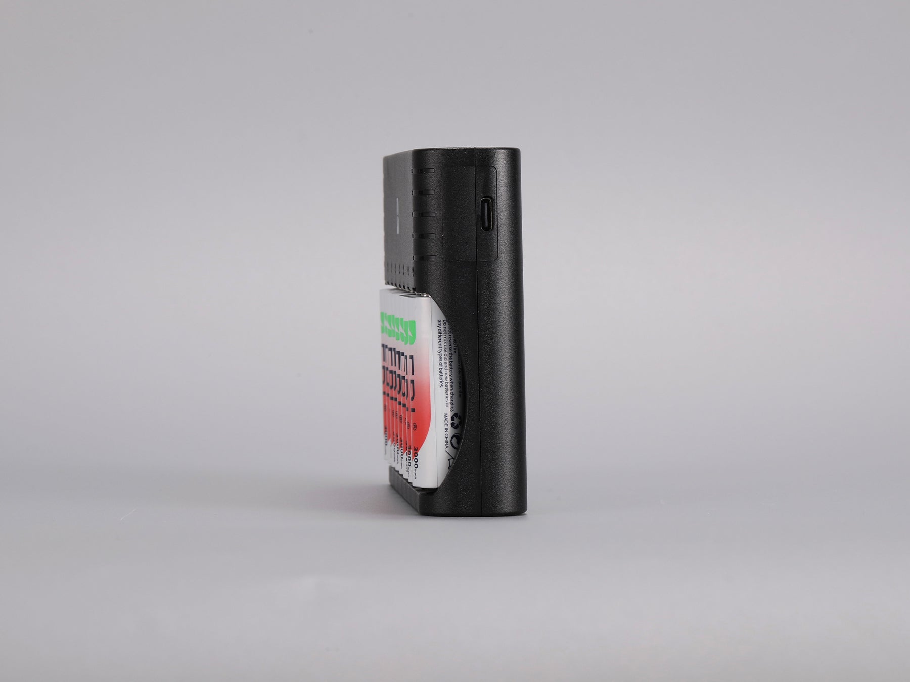 EBL Rechargeable Lithium AA Batteries with Universal Battery Charger
