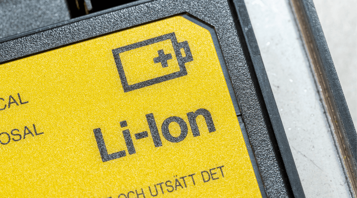 Lithium-Ion Batteries in 2025: Lifespan, Tips, and Future Tech